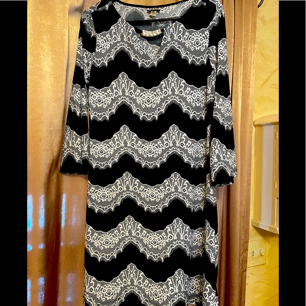 Haani Black White Chevron Lace Print Keyhole Dress Medium M